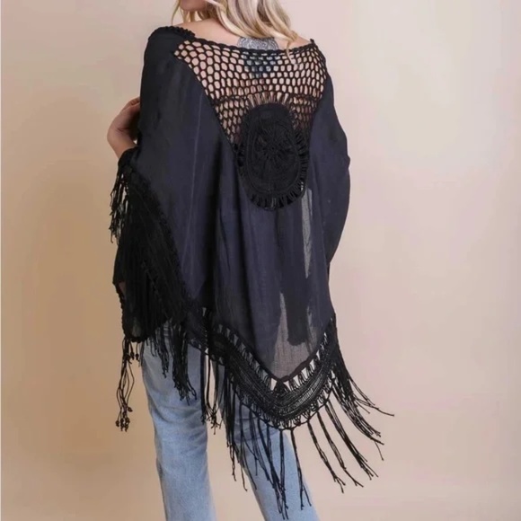 Black Crochet Medallion Tassel Bohemian Kimon Open Wrap Top One Size - Picture 1 of 2